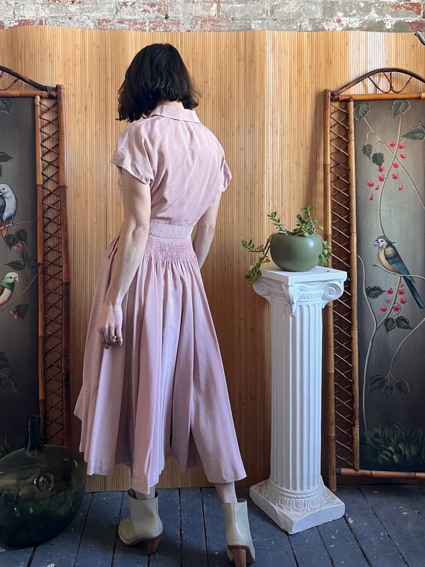 1940s Pink Two-Piece Rayon Crepe Dress and Jacket S