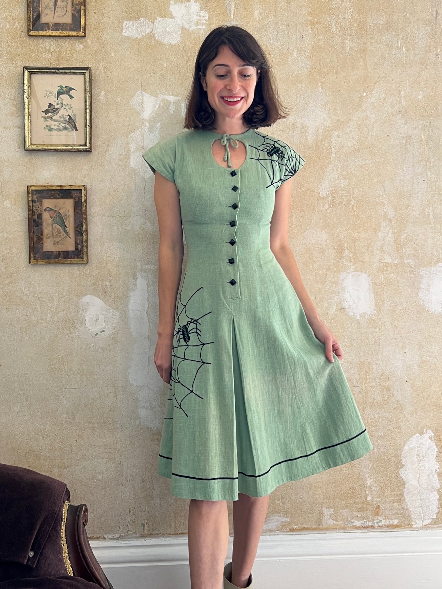 Spiderific! Spooky 1950s Cobweb and Spider Embroidered Dress XS/S