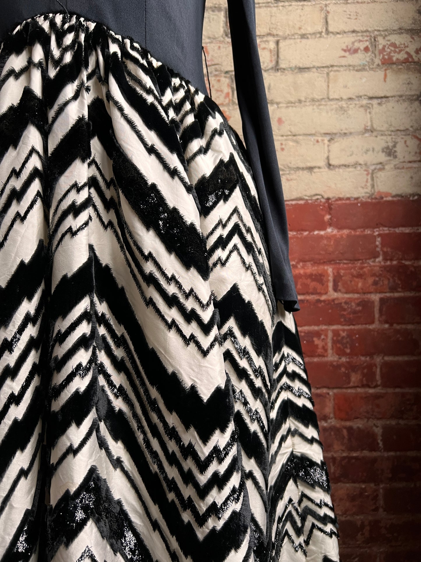 1960s Tal Saunders Ritz Carlton Zig-Zag Party Dress