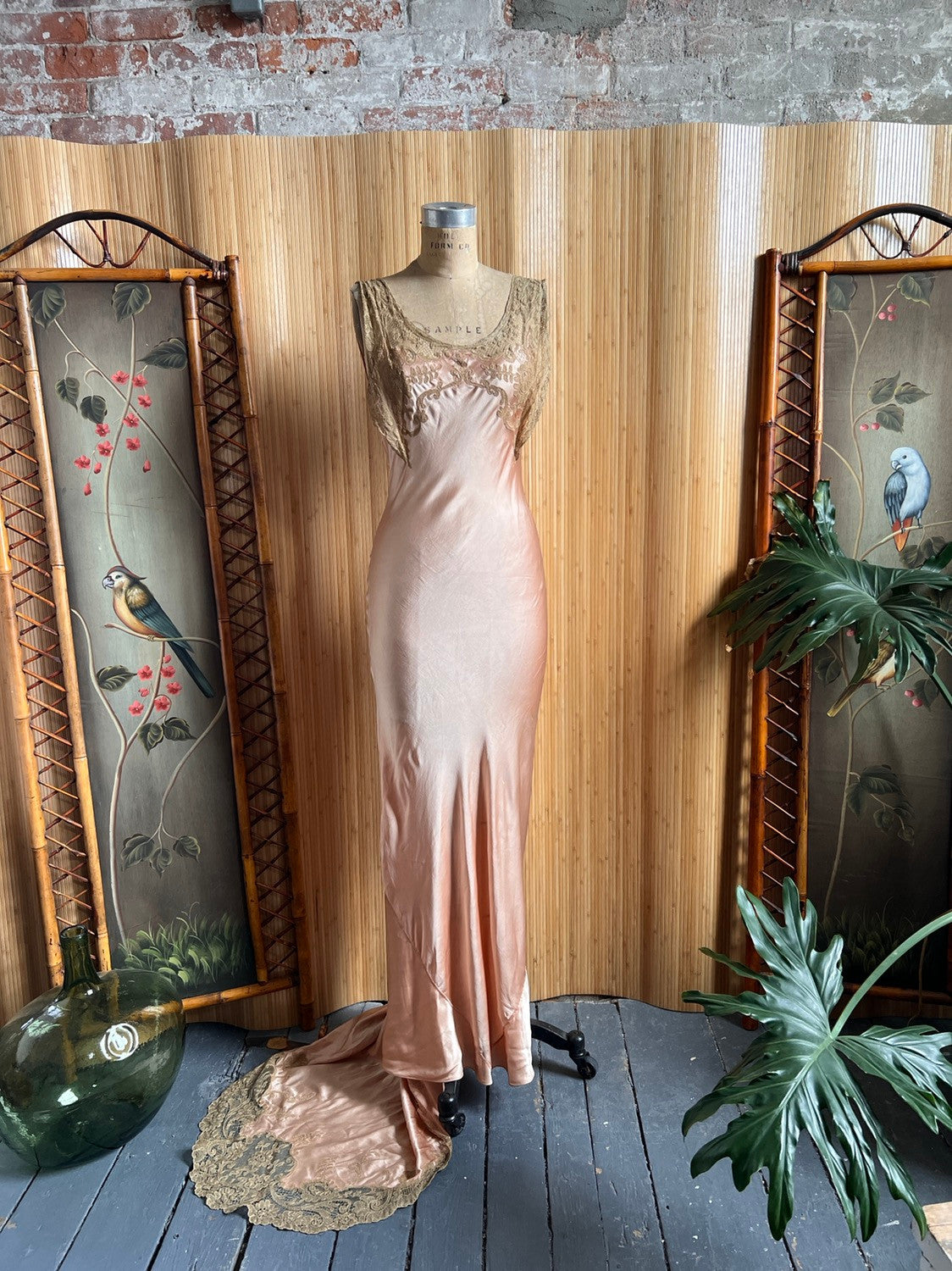 1930s Rose Gold Silk and Lace Bias Cut Gown S/M
