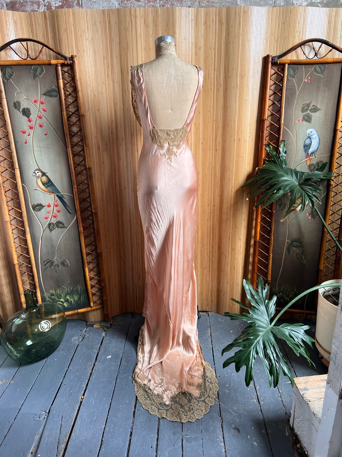 1930s Rose Gold Silk and Lace Bias Cut Gown S/M
