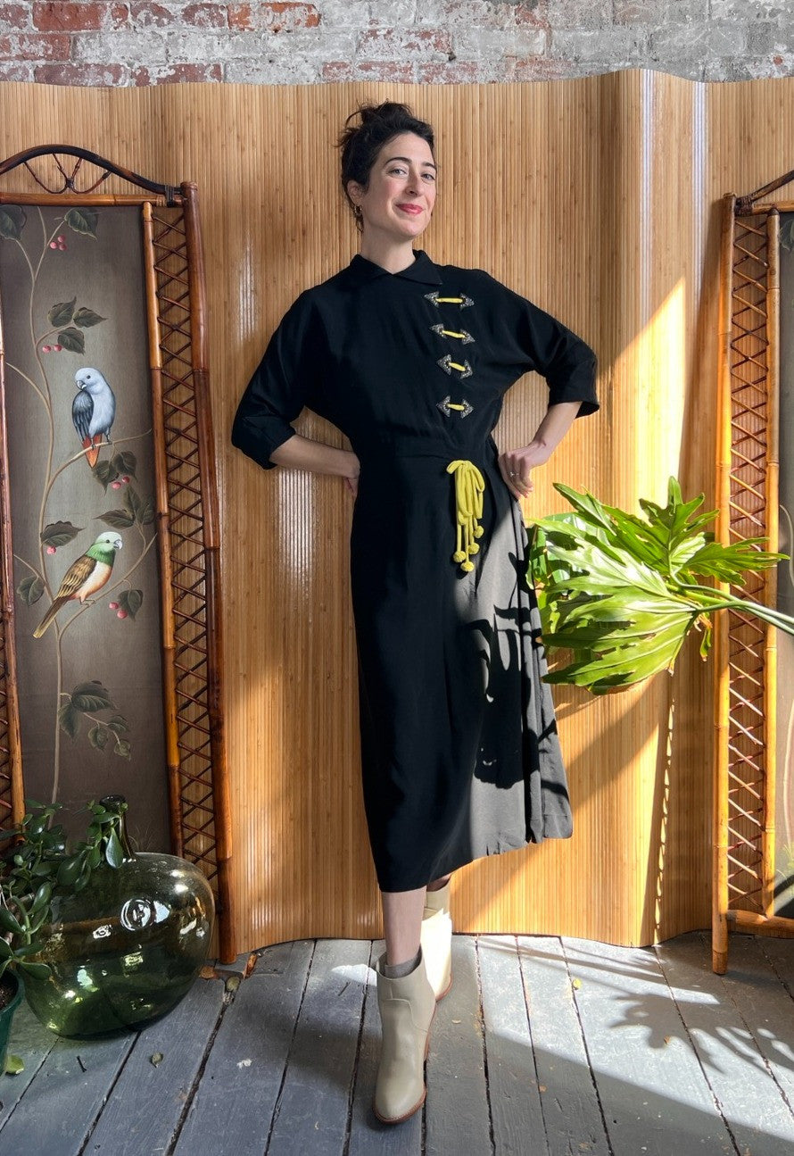 1940s Grovine Creation Bows and Arrows Rayon Crepe Dress M/L