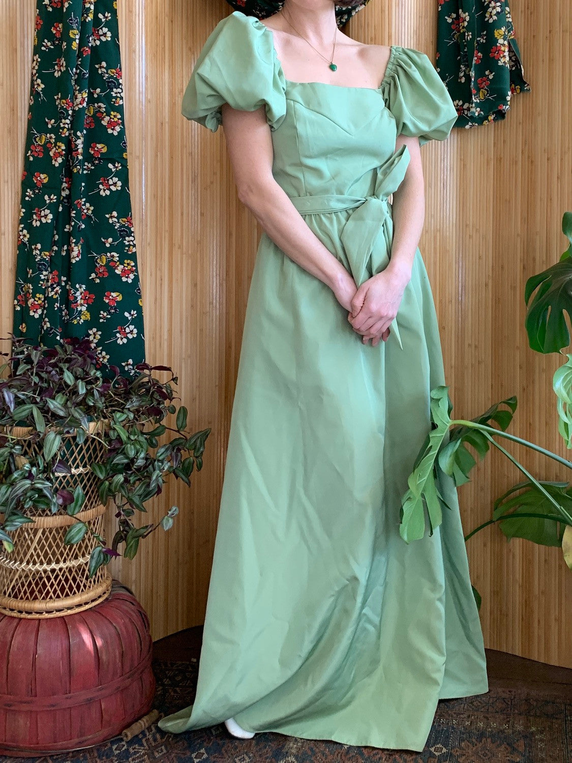Seafoam Puff Sleeve Gown S