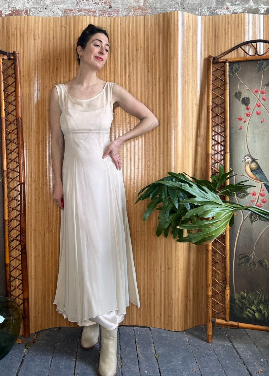 Sweet 90s Silk Chiffon Wedding Dress S