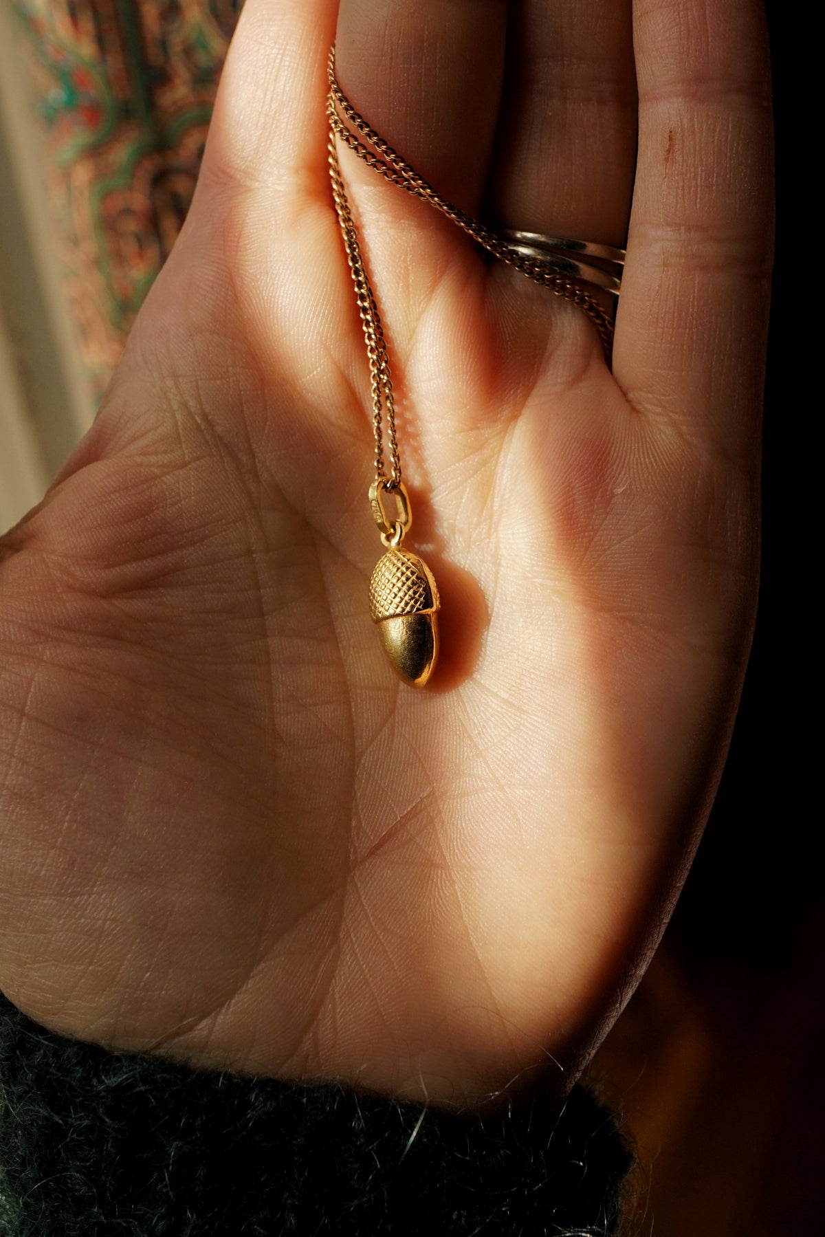 VTG Estate 18K Gold Acorn Pendant Necklace