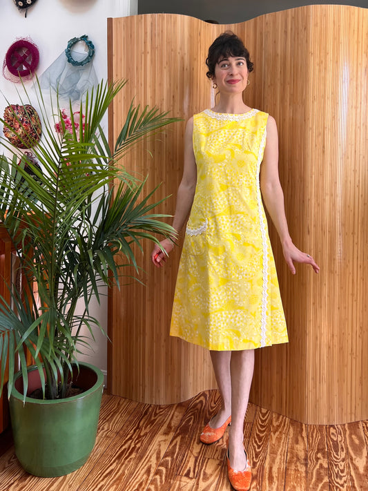 1960s "The Lilly" Lilly Pulitzer Lemon Midi Shift Dress M