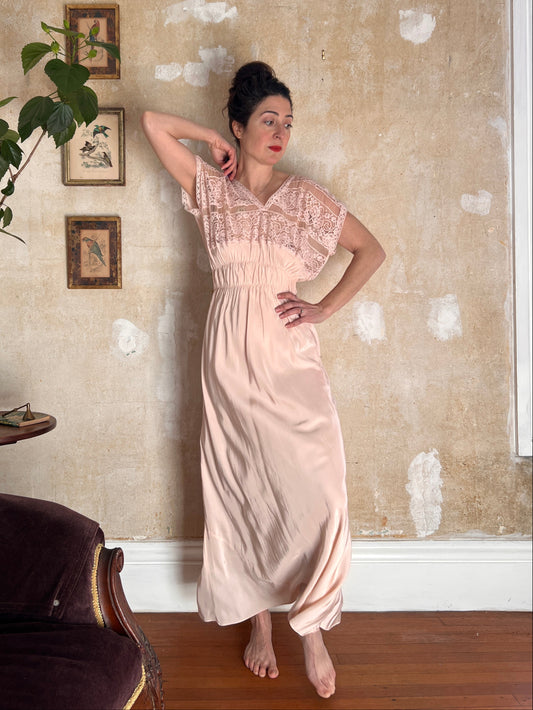 1940s Pink Rayon & Lace Grecian Bias Cut Gown S/M