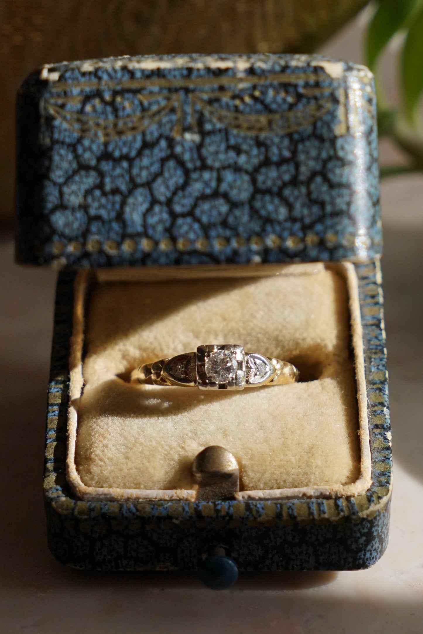 Art Deco Diamond and Hearts Engagement Ring 14K & 18K