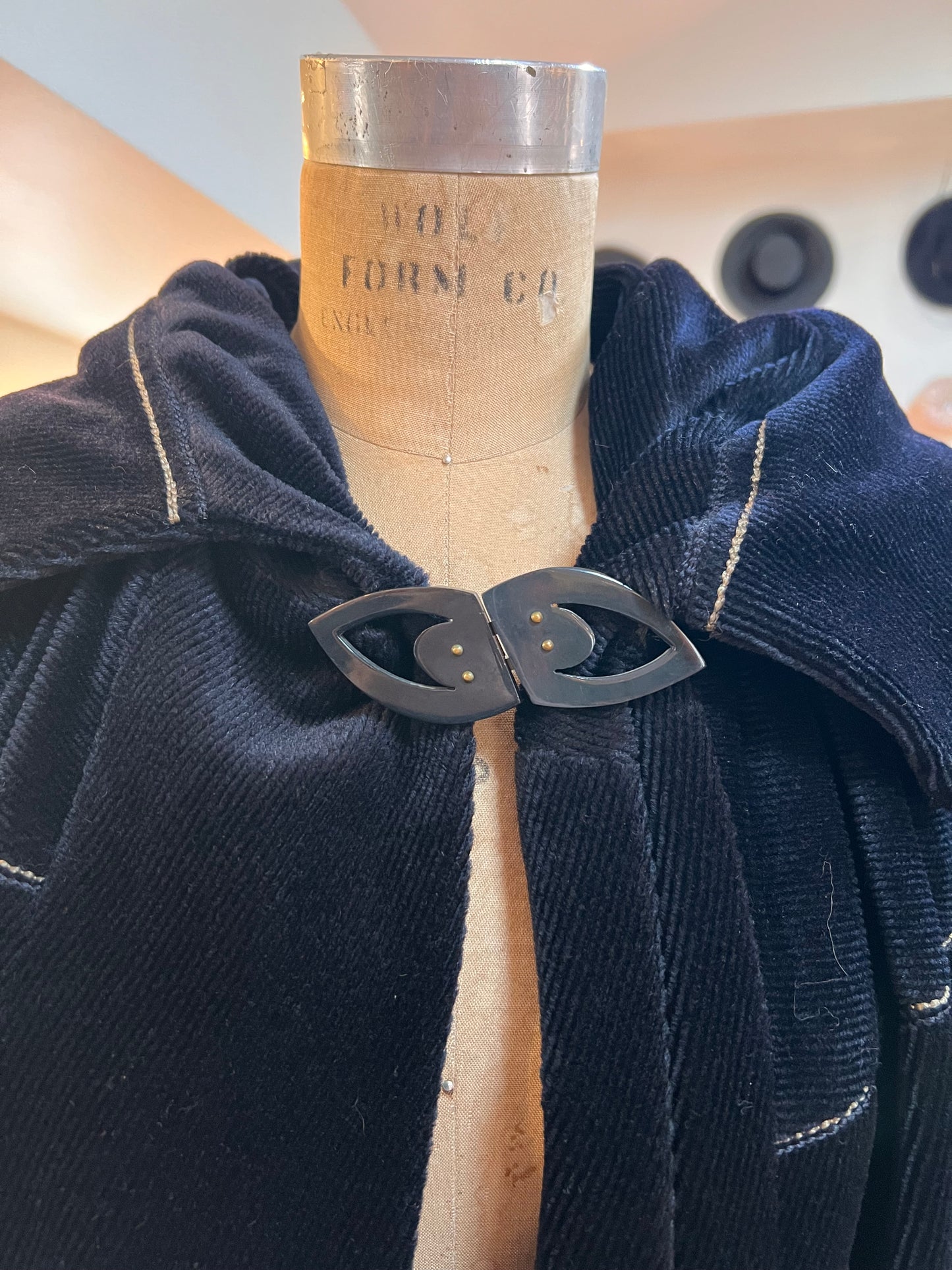 1930s Deco Navy Silk Velvet Ribbed Cloak S/M