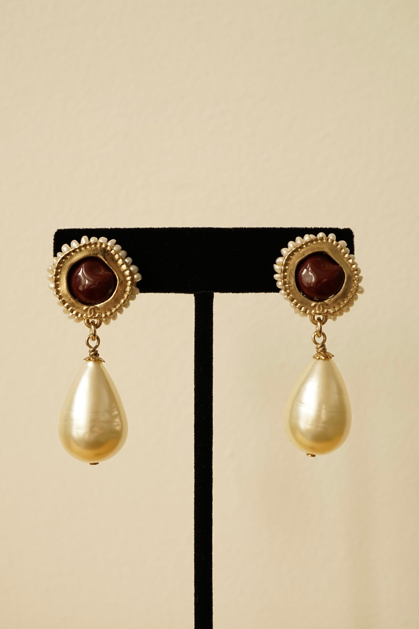 VTG Chanel Teardrop Pearl and Burgundy Stone Clip-On Earrings