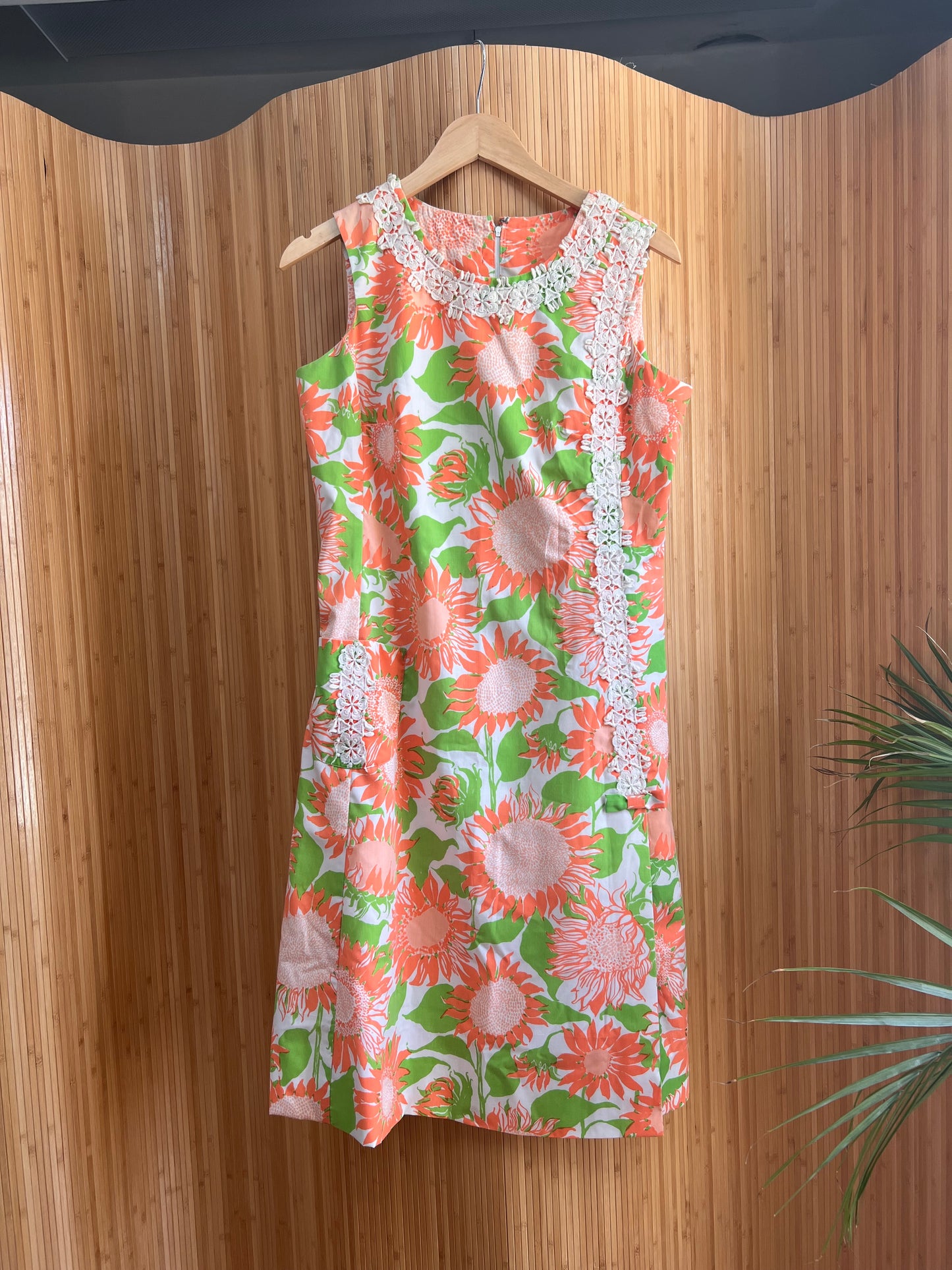 1960s "The Lilly" Lilly Pulitzer Sunflowers Shift Dress M