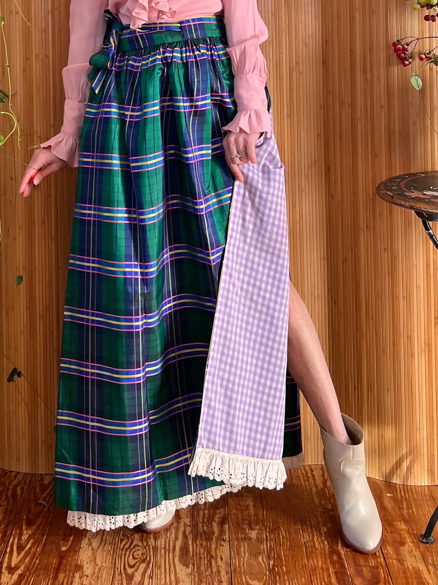 1970s Ellen Tracy Silk Taffeta Wrap Skirt S/M