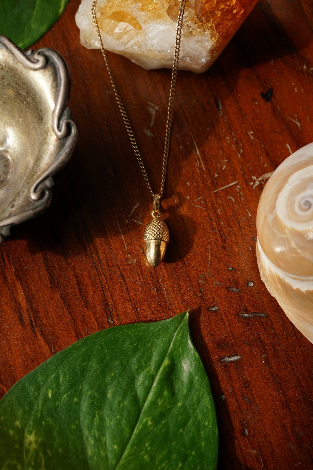 VTG Estate 18K Gold Acorn Pendant Necklace