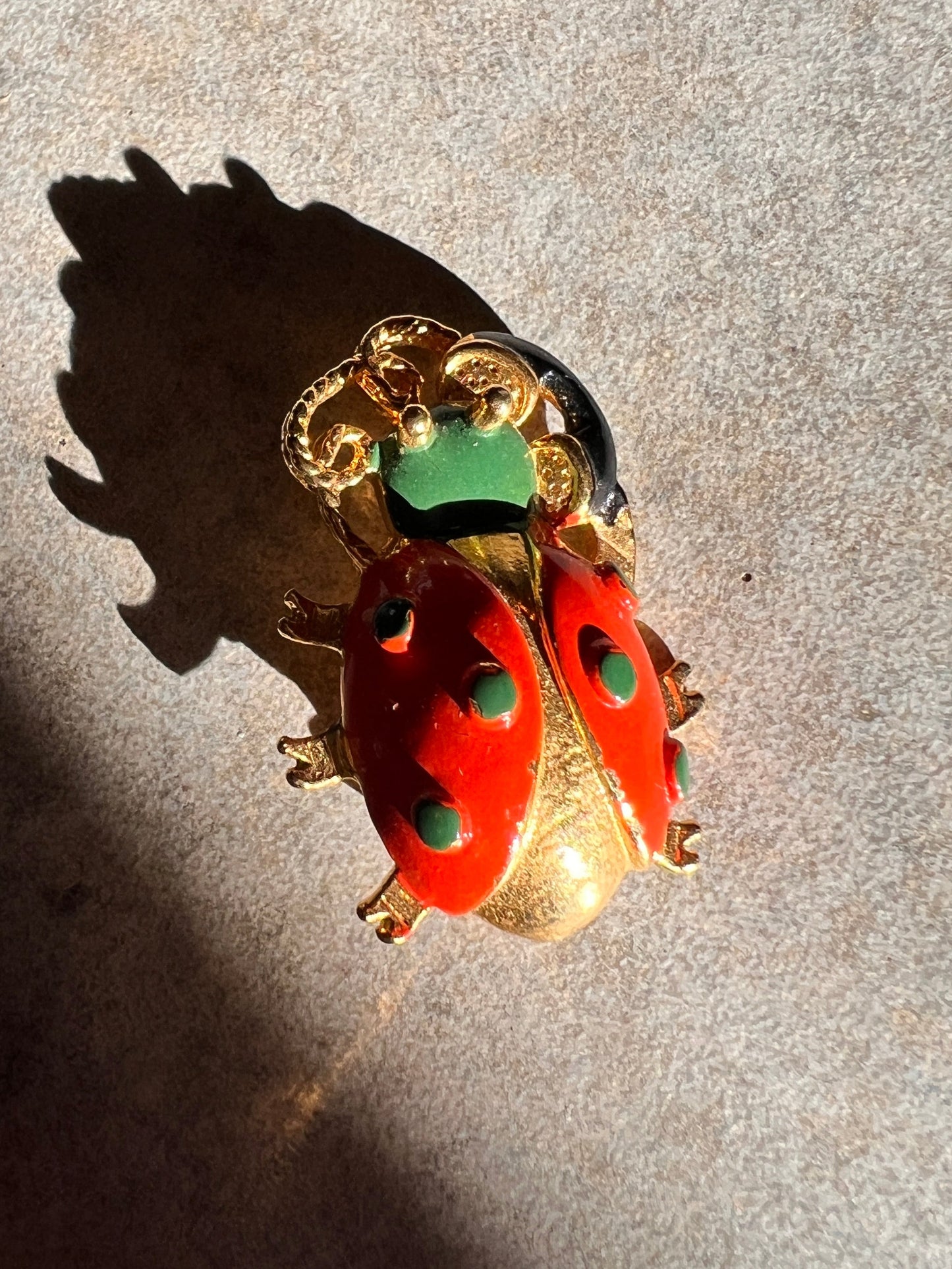 Vintage Chatty Beetle Goldtone Brooch