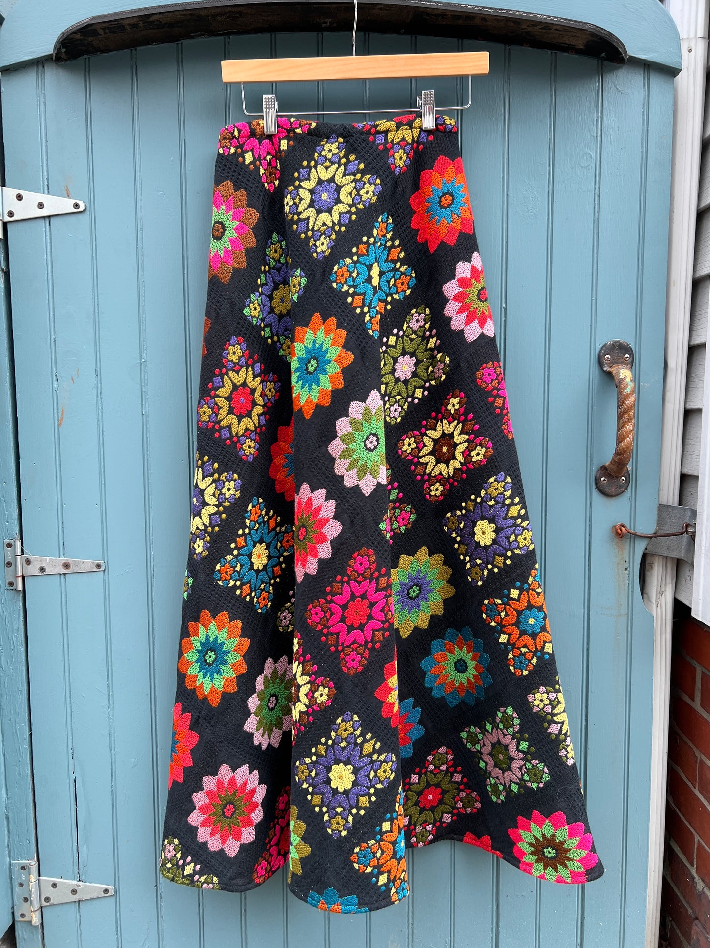 1970s Embroidered Mosaic Maxi Skirt M