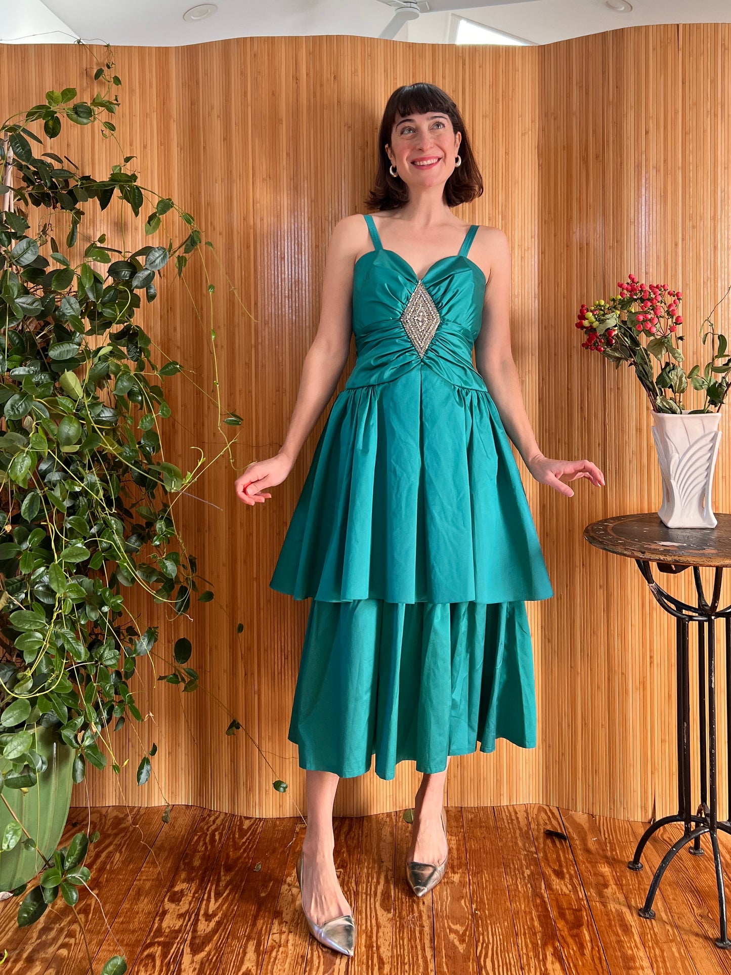 1970s Lilli Diamond Taffeta Rhinestone Party Dress S/M