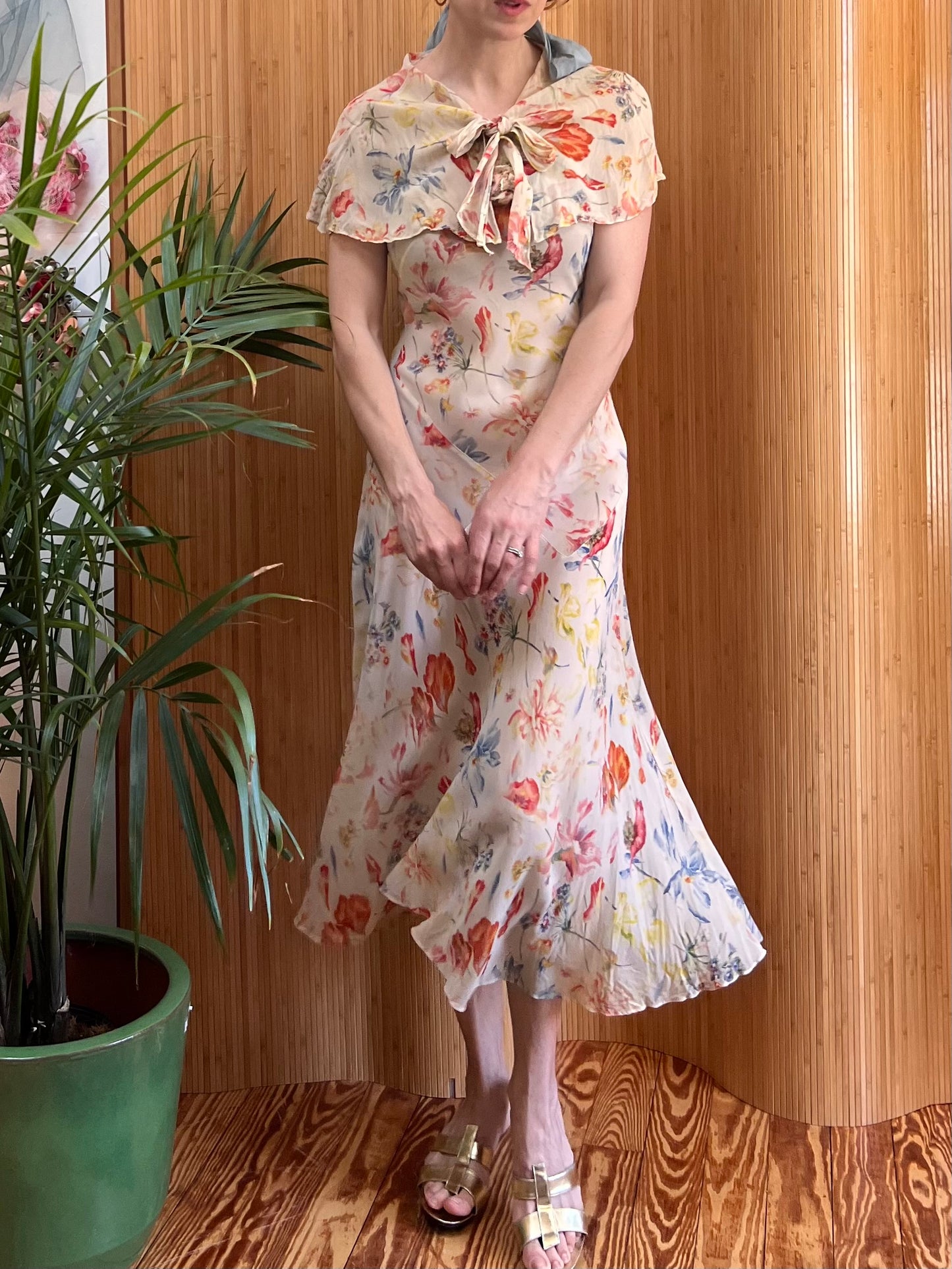 1920s/30s Art Deco Silk Chiffon Floral Bias Cut Gown with Capelet