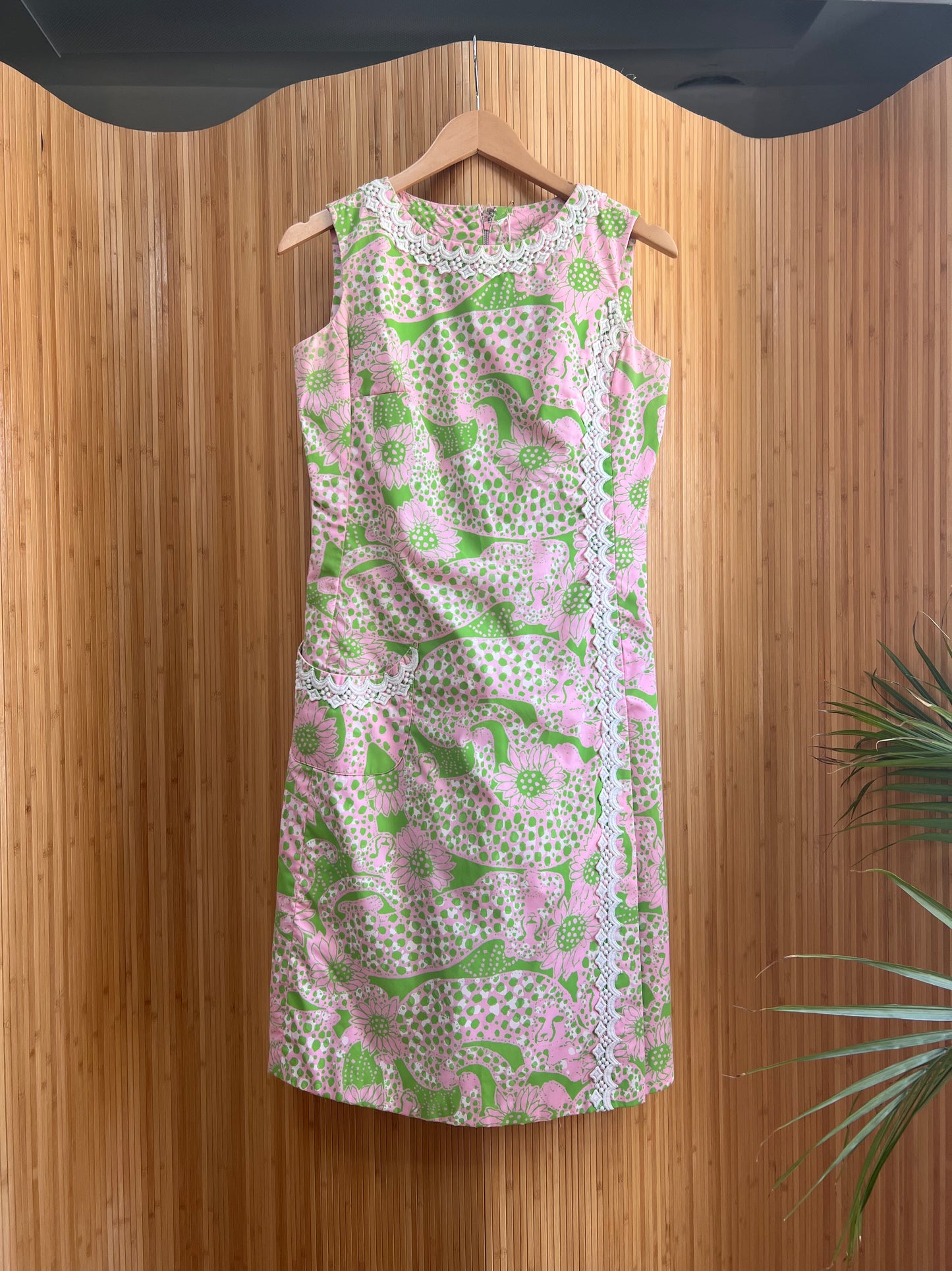 Rare 1960s "The Lilly" Lilly Pulitzer Leopard & Daisy Print Midi Dress M