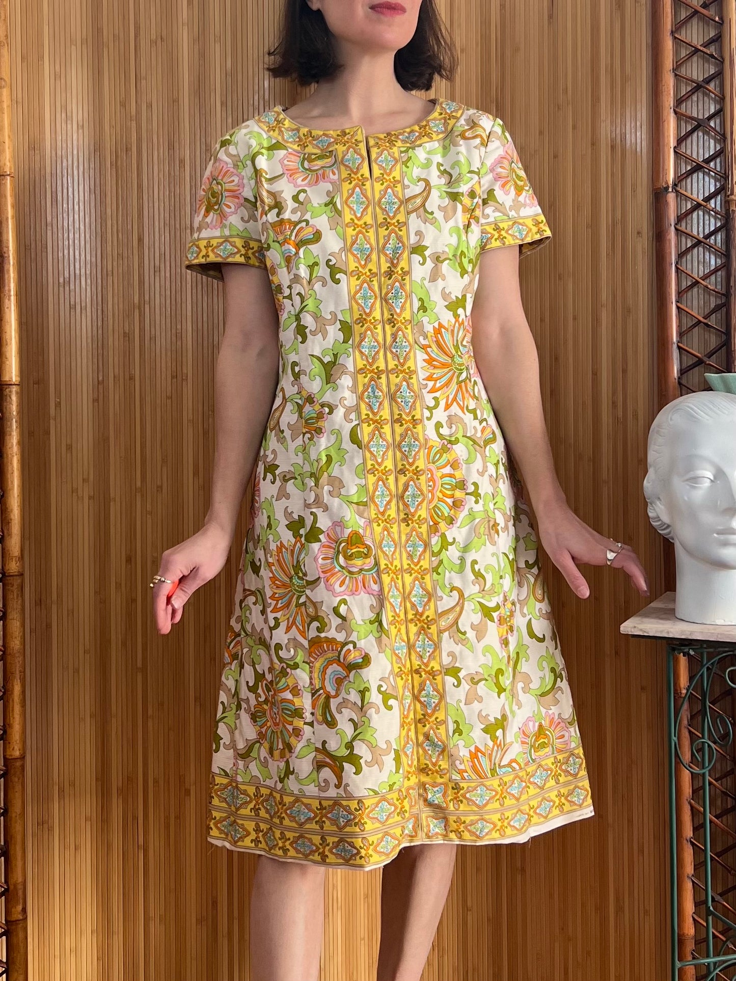 1960s Paisley Print Cotton Shift Dress L