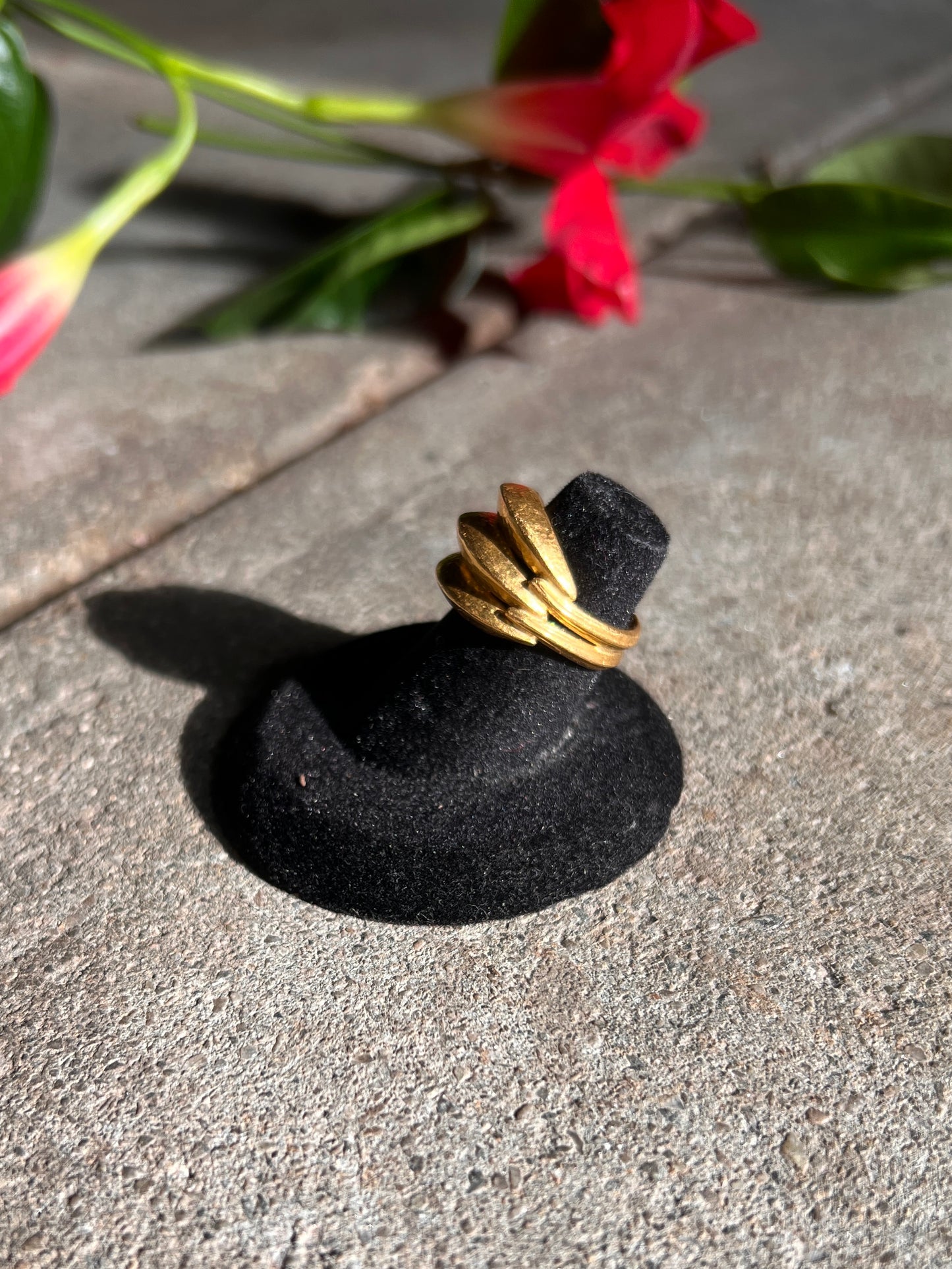 Vtg Lalaounis Hand-Hammered Triple Edge Ring 18K Gold