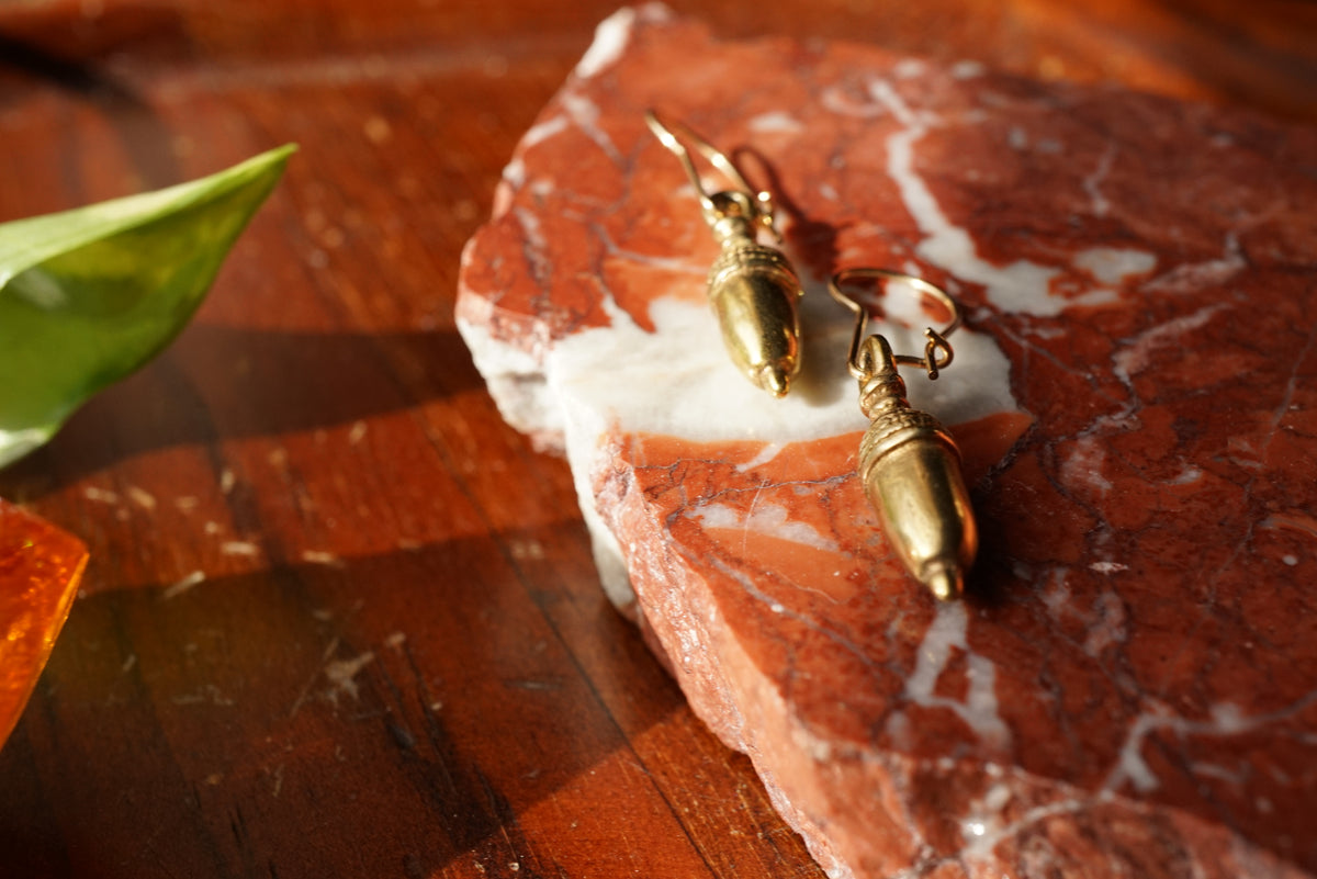 Pair of VTG Estate 18K Acorn Drop Earrings