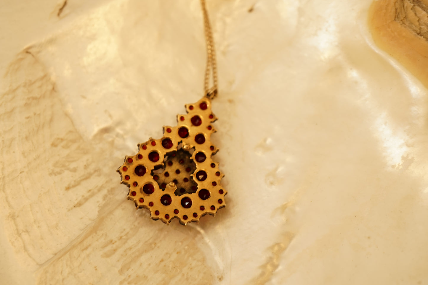 Antique Victorian Bohemian Garnet Pendant Necklace