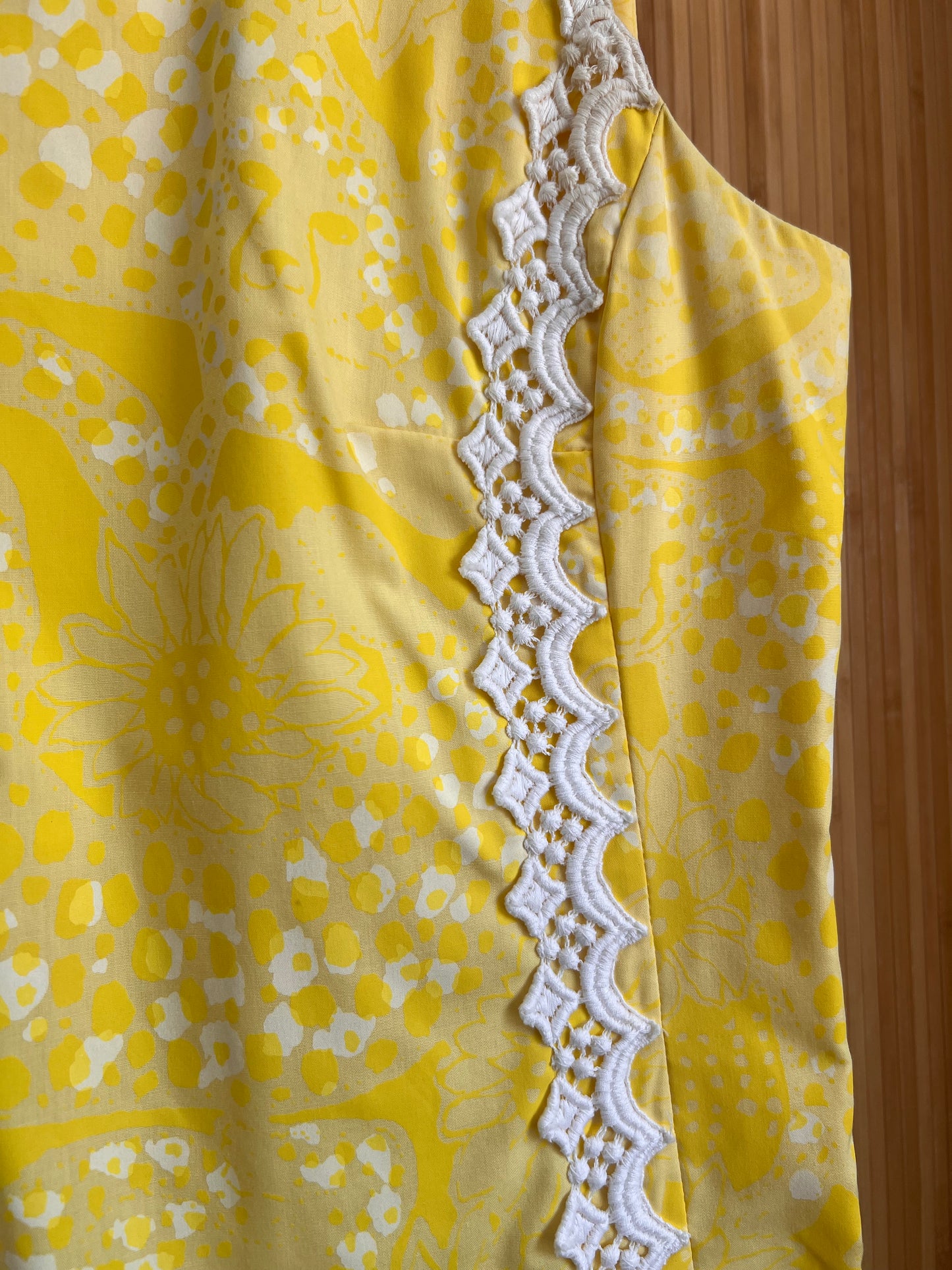 1960s "The Lilly" Lilly Pulitzer Lemon Midi Shift Dress M