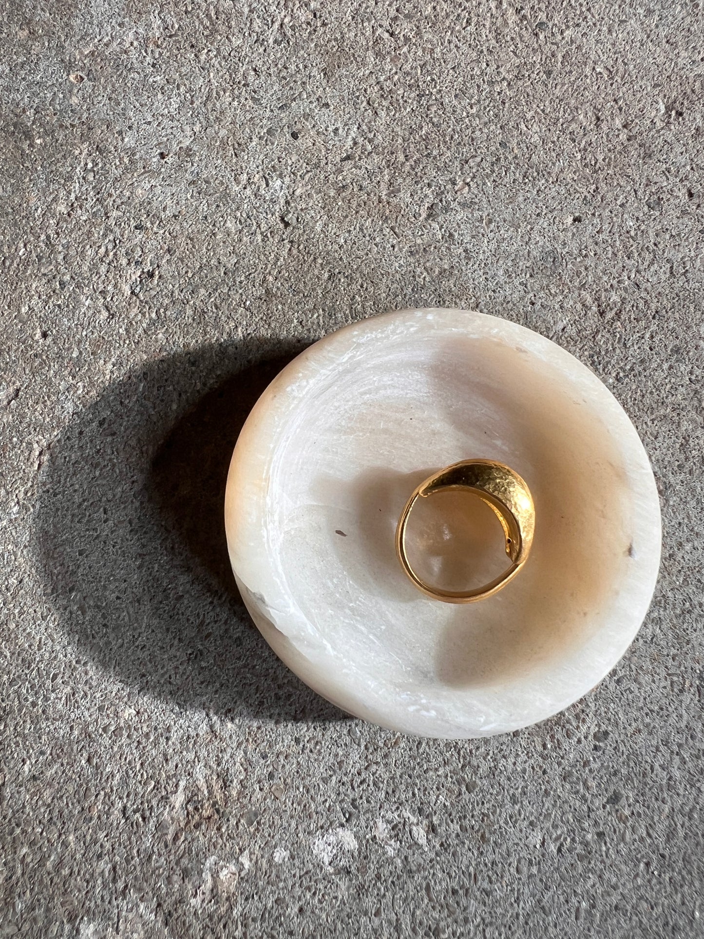 Vtg Lalaounis Hand-Hammered Triple Edge Ring 18K Gold