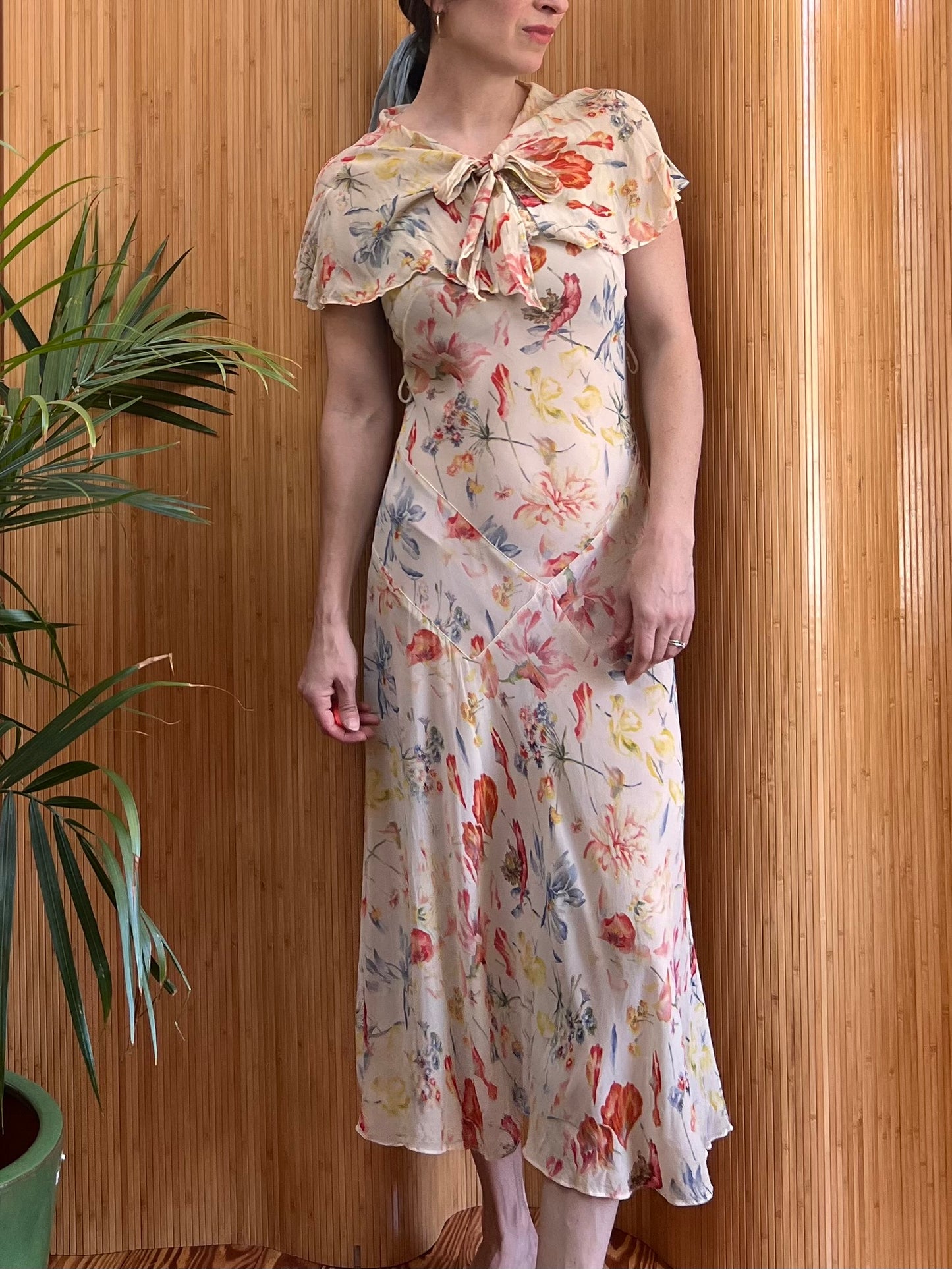 1920s/30s Art Deco Silk Chiffon Floral Bias Cut Gown with Capelet