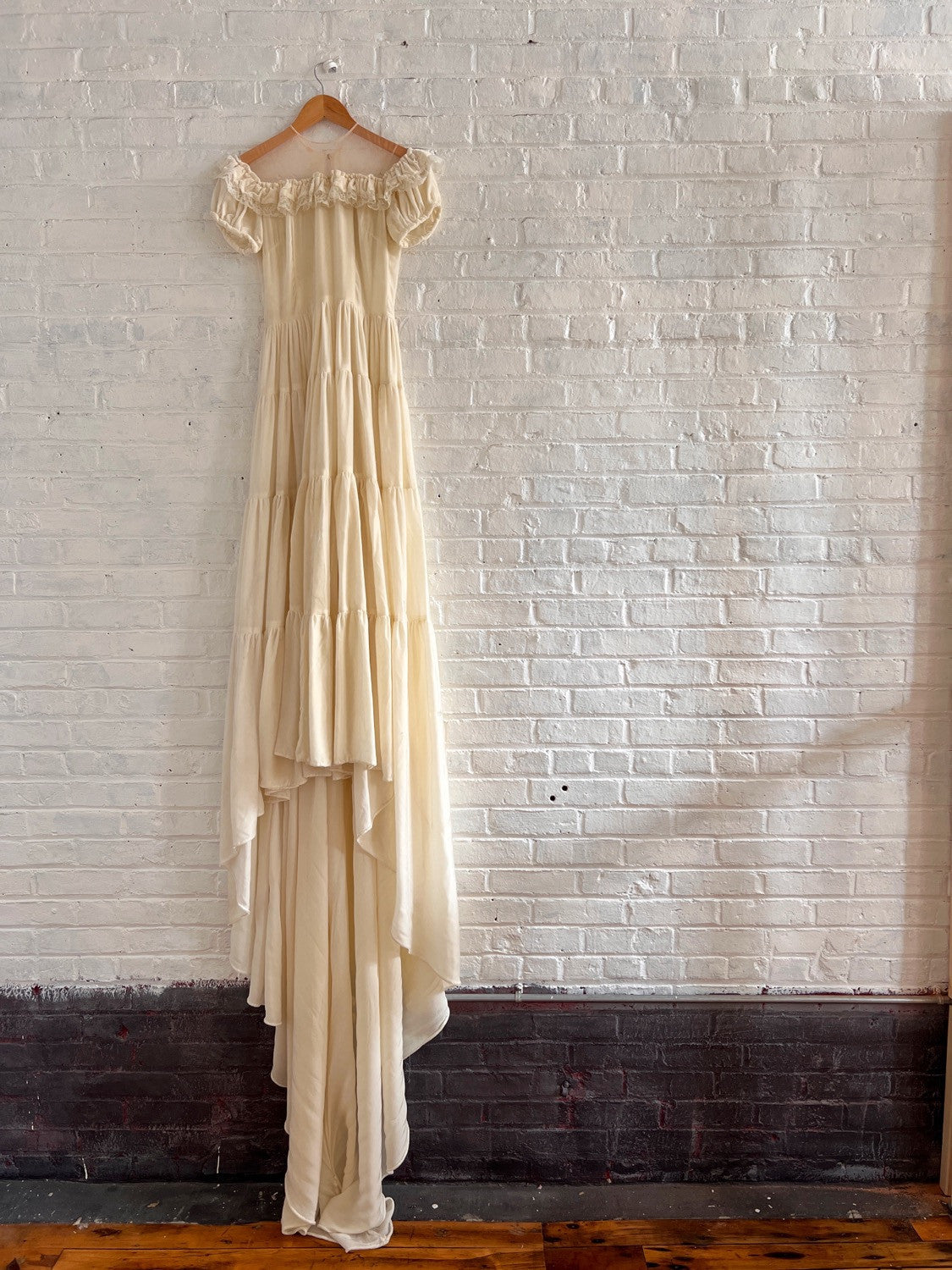 Late 1940s Buttercream Silk Velvet Wedding Gown w/ Train XS/S