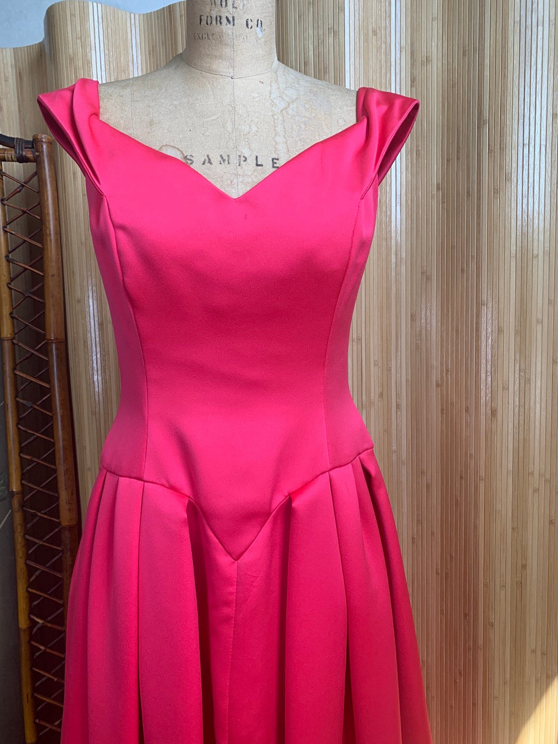 1980s Victor Costa Fuschia Pink Satin Gown M