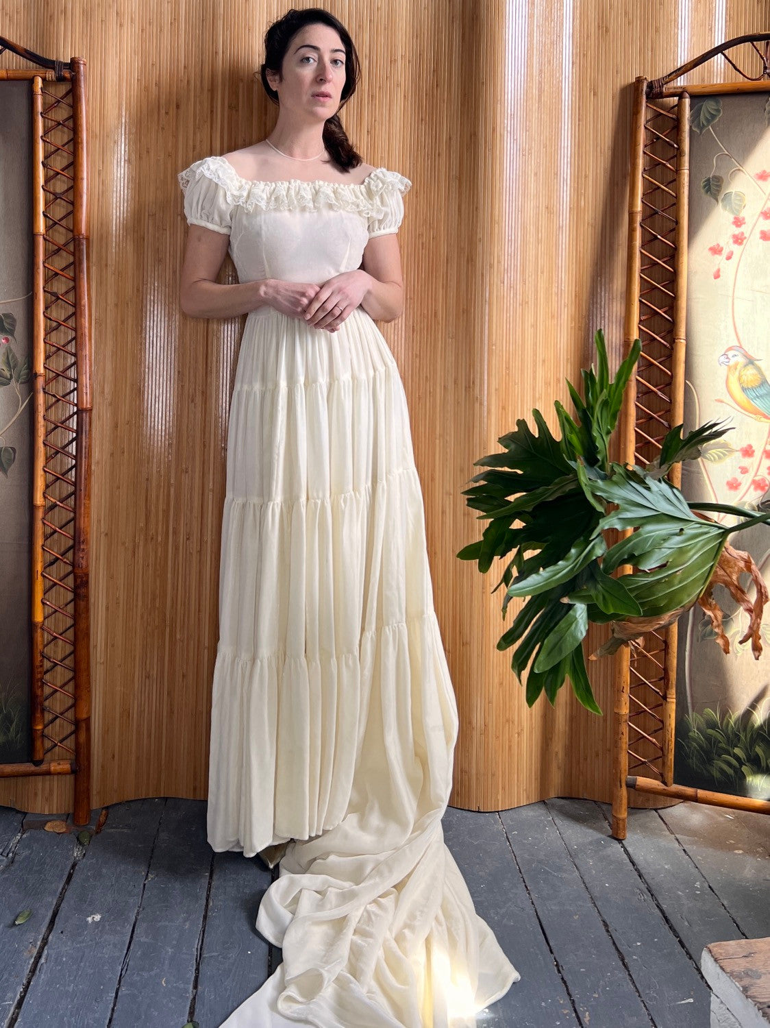 Late 1940s Buttercream Silk Velvet Wedding Gown w/ Train XS/S