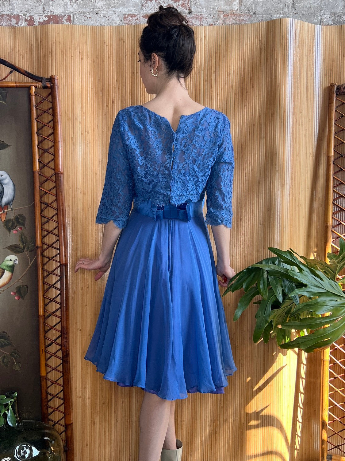 1950s Blue Chiffon DuBarry Party Dress w/ Lace Shrug M