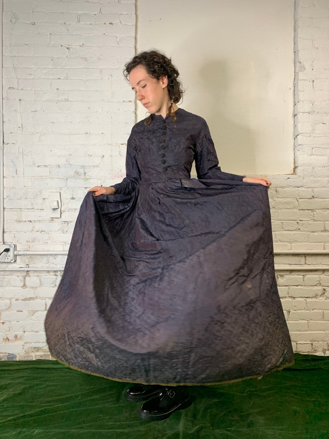 Late 1800s Antique Silk Damask Dress S/M