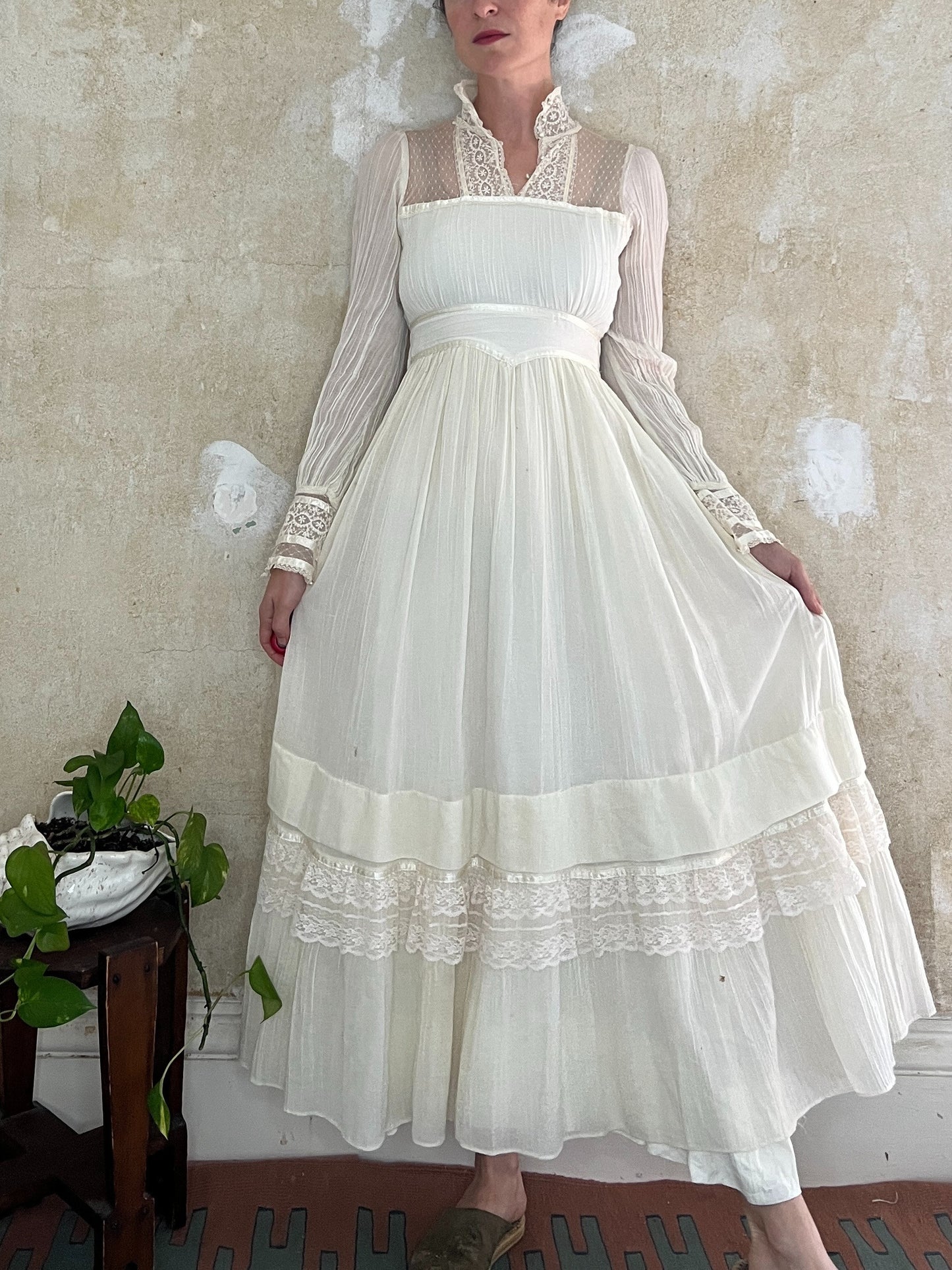 Vintage Gunne Sax White Gauze and Lace Tiered Dress S