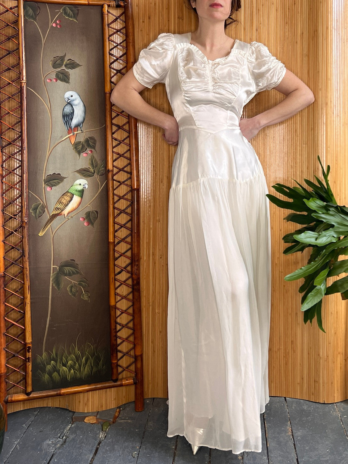 1940s Satin and Chiffon Sweetheart Wedding Gown S/M The Lady Next Door 1940s Satin and Chiffon Sweetheart Wedding Gown S/M The Lady Next Door