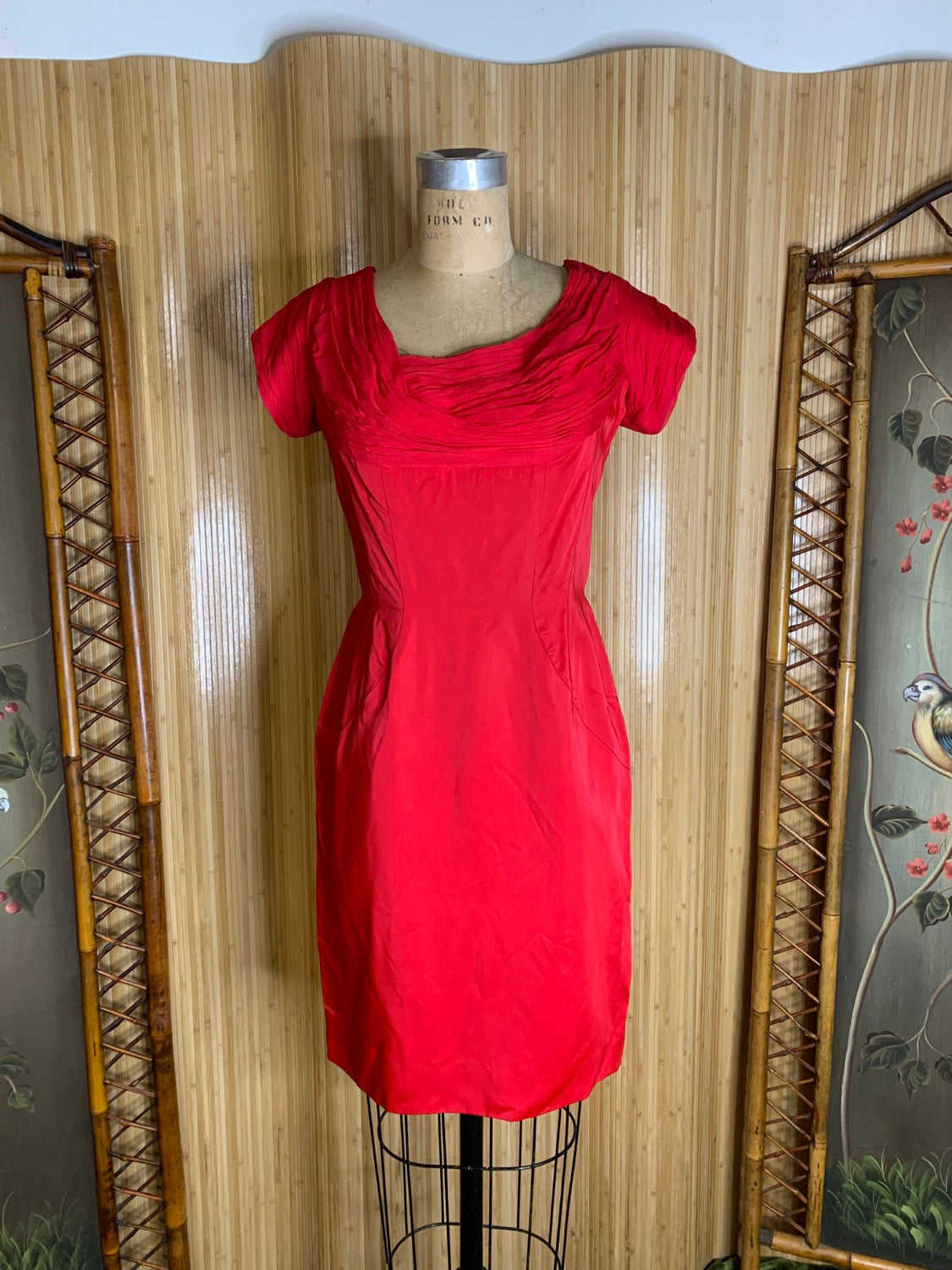 1950s Kay Selig Silk Wiggle Dress Size S/M Petite